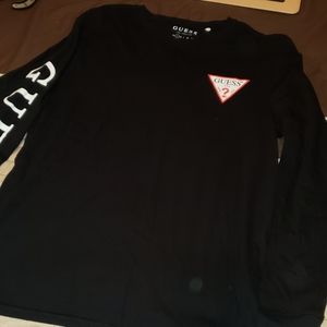 Long sleeved t-shirt